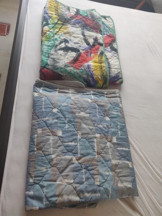 Cuvertură pat 2,40 x 2,25 m si pilote 1 si 2 persoane