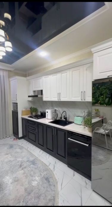 Дорого Сдаетса квартира 3х комнатная вокзал парк