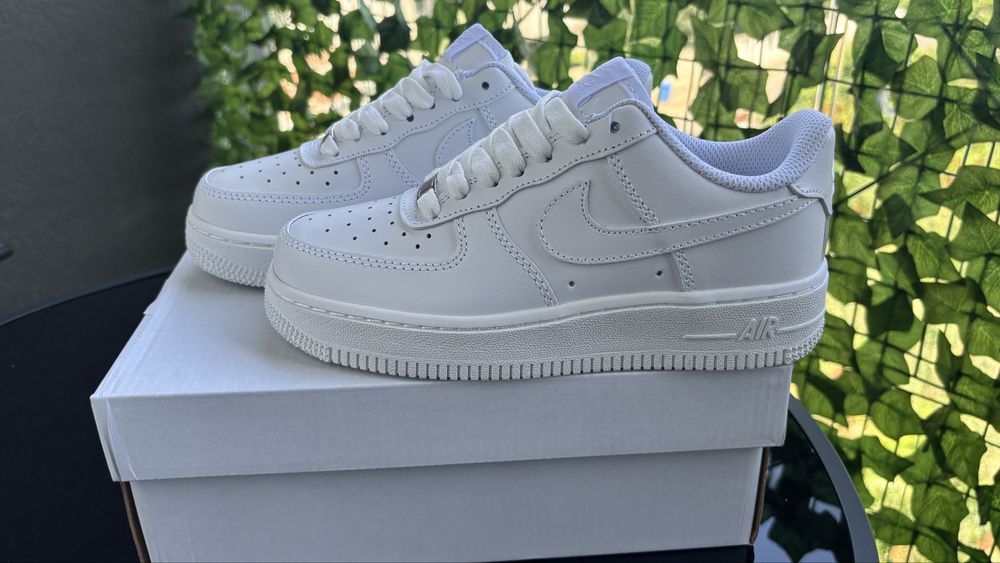 Nike Air Force 1 - marimea 40