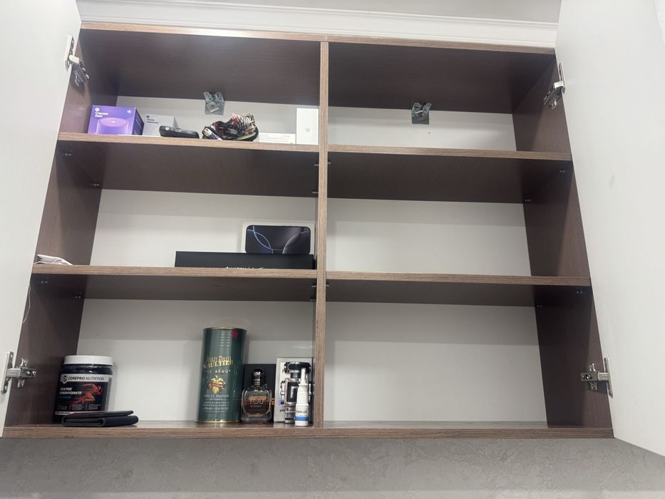 продам полки навесные