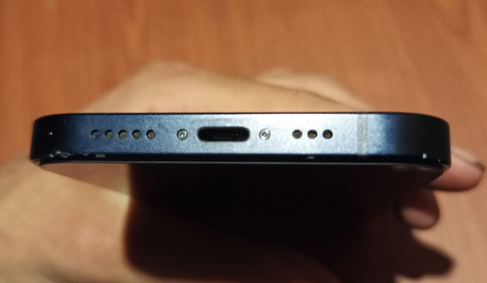 Vand urgent iPhone 12