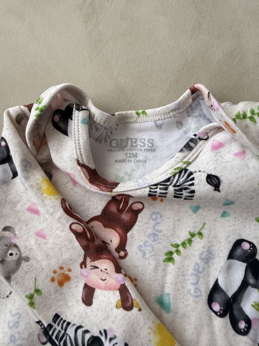 Комплект за бебе GUESS 12м