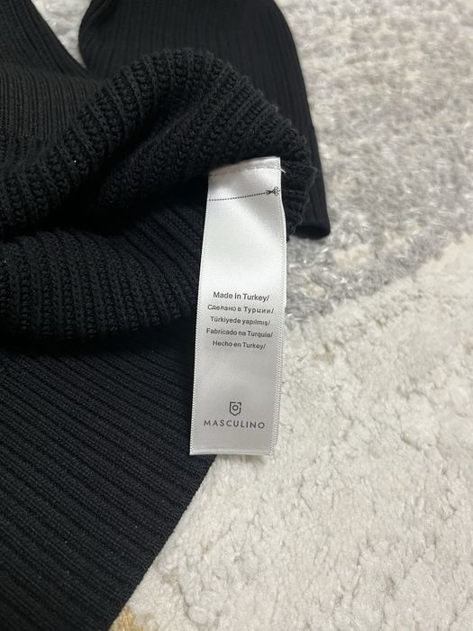 Кардиган полузамок, Manifest