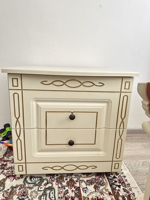 Спальный гарнитур