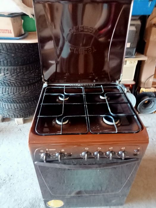 Продам.Газовая плита.