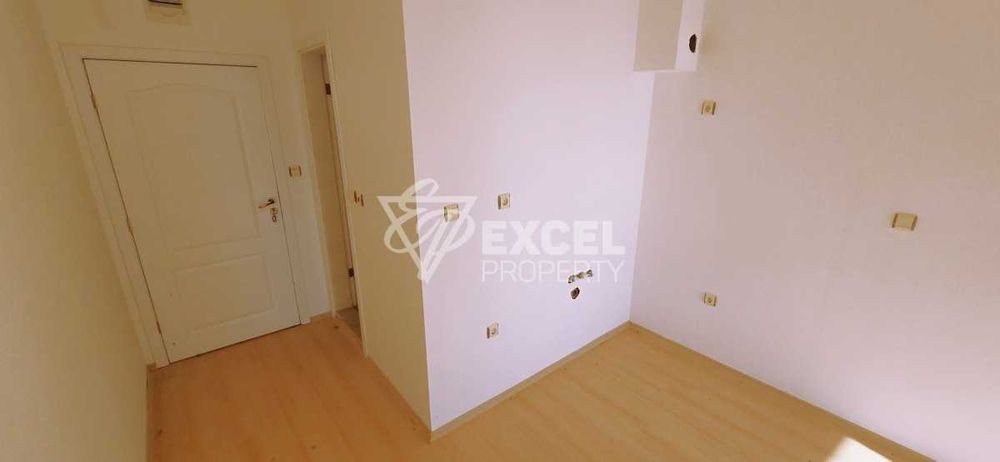 Продава се Едностаен апартамент в к.к. Слънчев бряг - 26 кв.м за 712 €/кв.м - Снимка #5