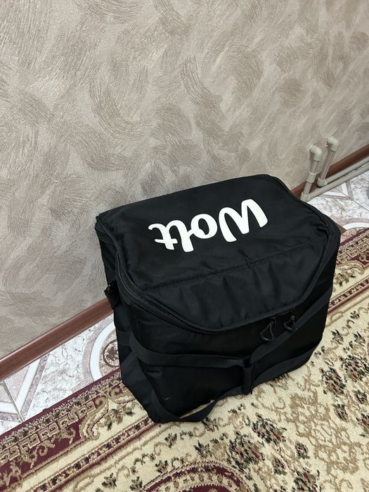 Термосумка Wolt