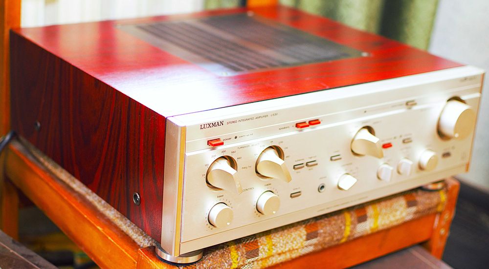 Усилитель интегральный Luxman L530