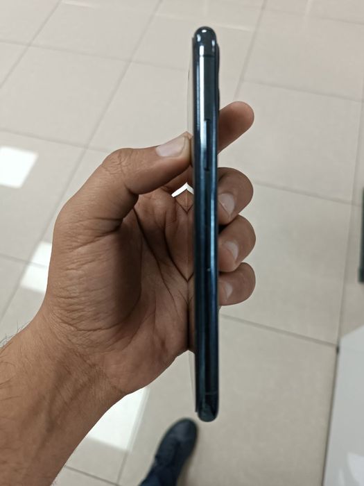 iPhone 11 pro sotiladi