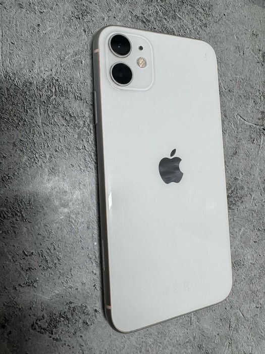 Apple iPhone 11 (0714 г. Уральск) лот103614