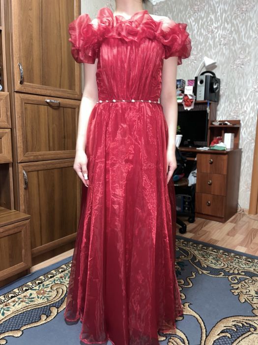 Продается платье