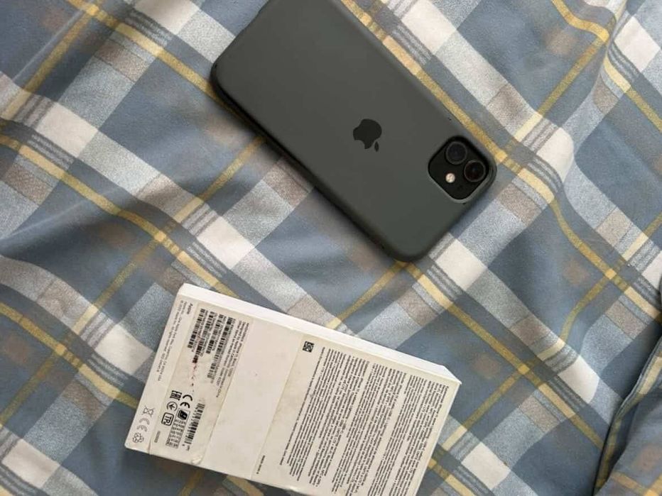 Продам iPhone 11 128gb