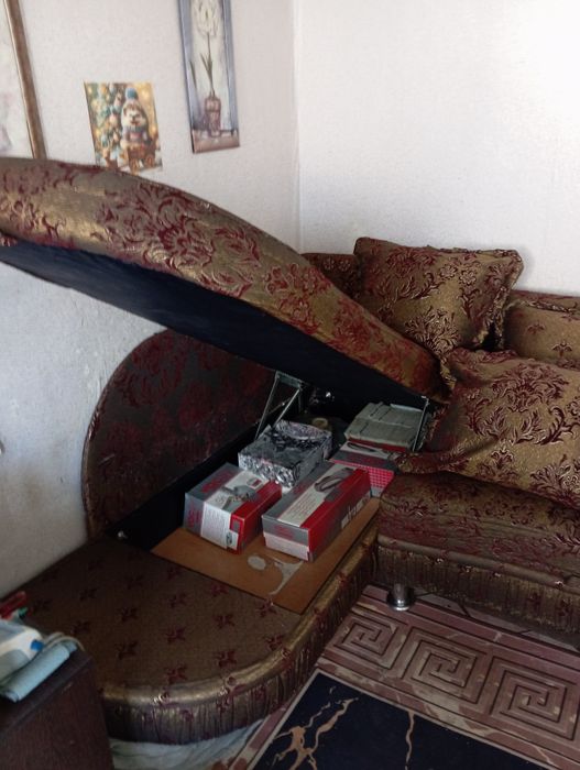 Продам диван в хорошем состоянии