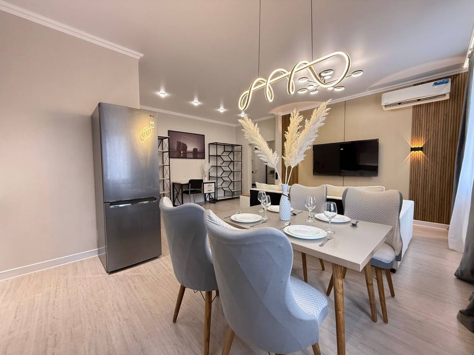 Срочно Продам квартиру В ЖК Ассалом сохил 65 м2 УзБум