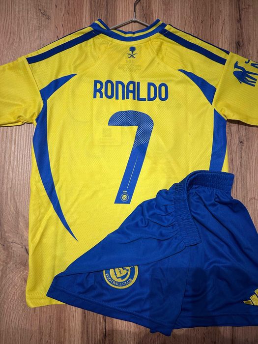 Reducere: Tricouri Echipamente fotbal copii – Cristiano Ronaldo