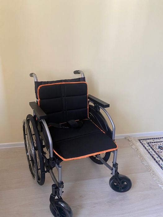 Инвалидная коляска