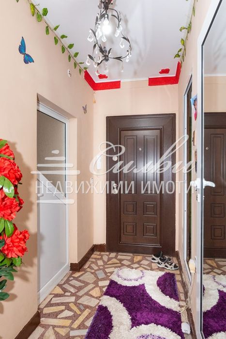 Двустаен апартамент - кв. Тракия