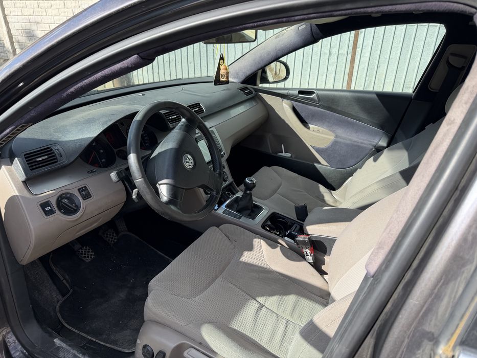VOLKSWAGEN Passat 0 — imagine 5