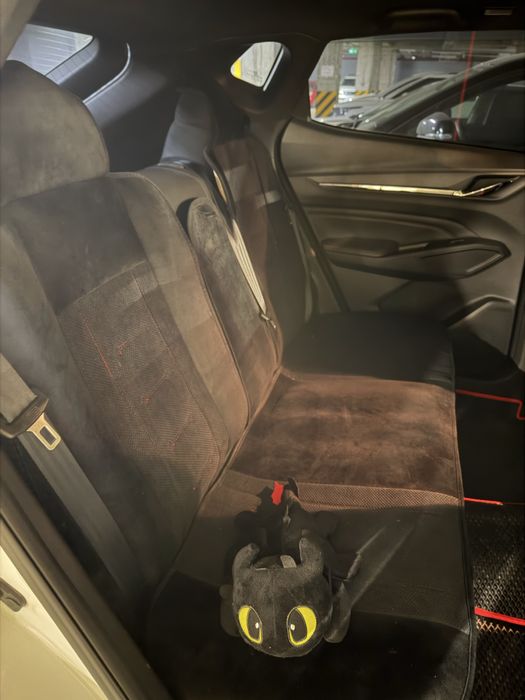 Продаются чехлы на Changan x5