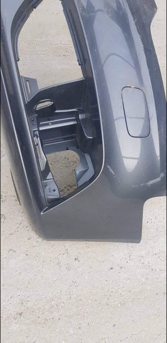 Продавам предна броня  за Audi A4 12-15г(ауди а4)