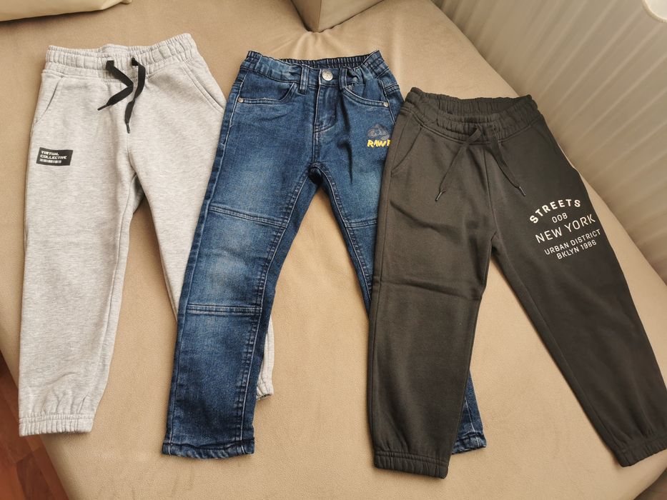 Детски панталонки 98/104