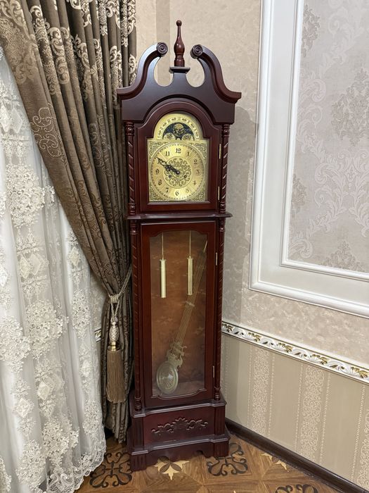 Soat zalga часы для зала