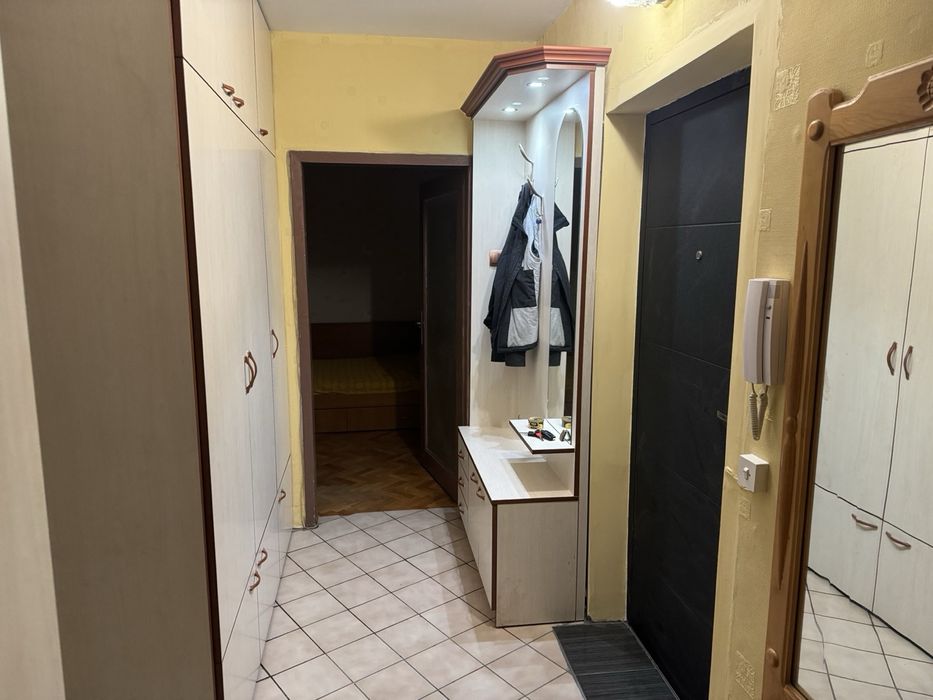 Дава се под наем Тристаен апартамент в Кюстендил, Запад - 60 кв.м за 280.5 € - Снимка #3