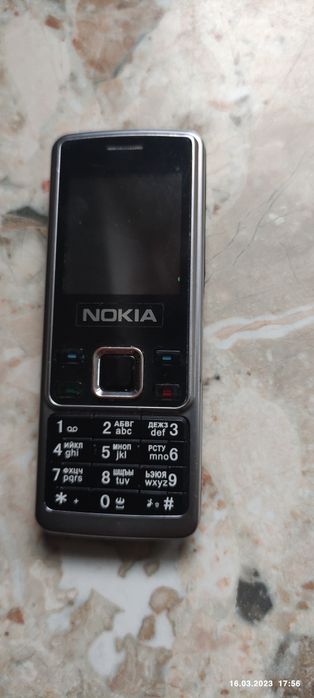 Разные зарядные устройства.