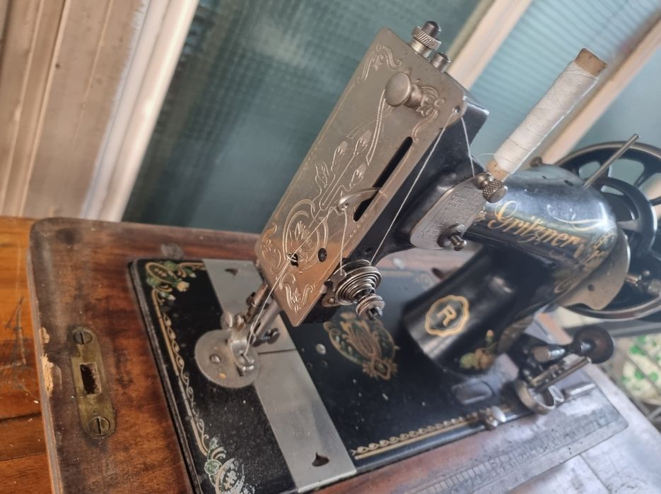 Шевна машина в много добро състояние