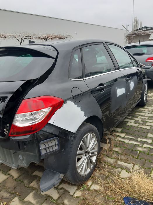 Ситроен с4 на части дизел и бензин