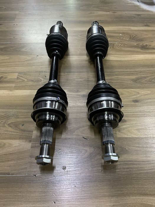 Привод в сборе гранат шрус на Mazda