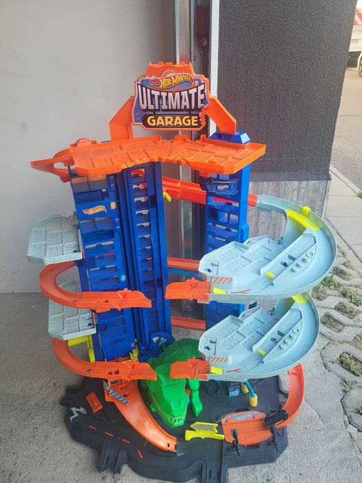 Писта Hot Wheels