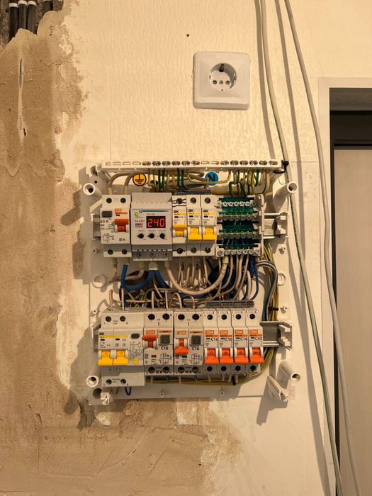 Электрик. Электромонтажные работы.