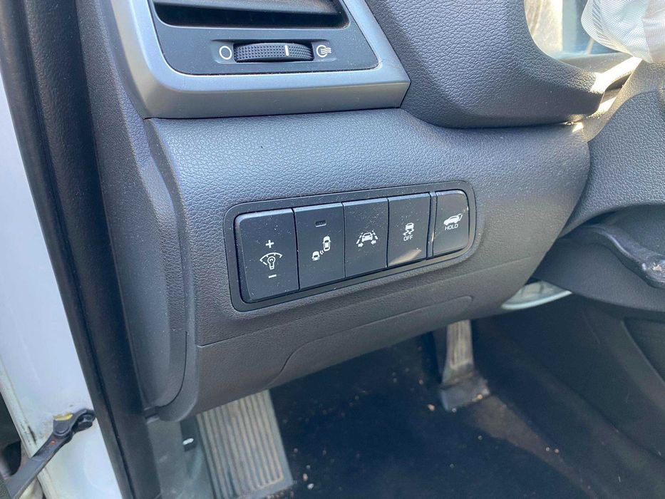 hyundai tucson 2.0 crdi на части панорама хюндай туксон на части