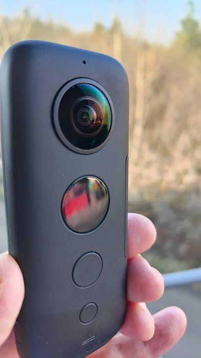Insta360 ONE X камера с водолазен кейс