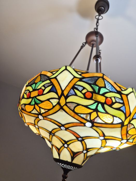 Полилей Тифани и Ко