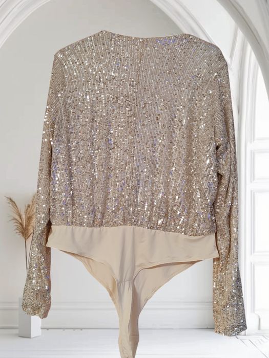 Body cu paiete bej deschis de la H&M mărimea XL