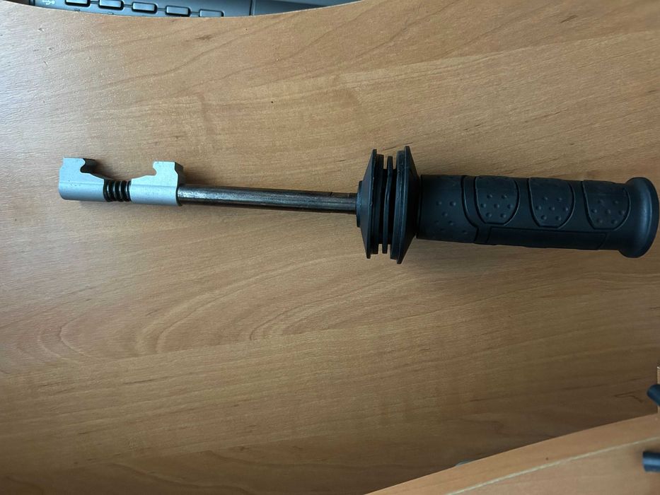 Продаю ручку шуруповерт Алтеко