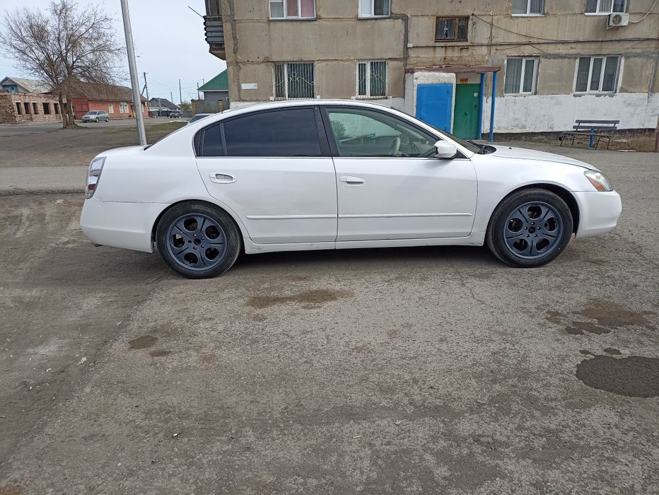 Продам Ниссан Алтима 2004года