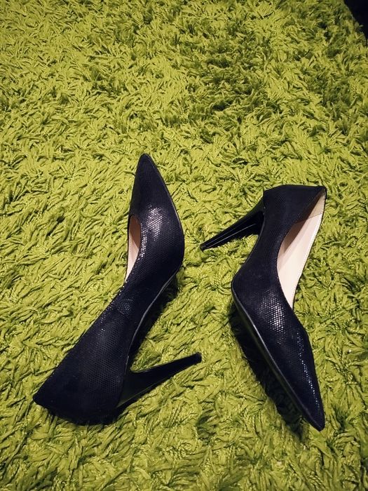 Pantofi piele,marimea 36,impecabili