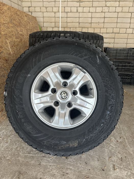 Продам зимние колеса, шины, диски