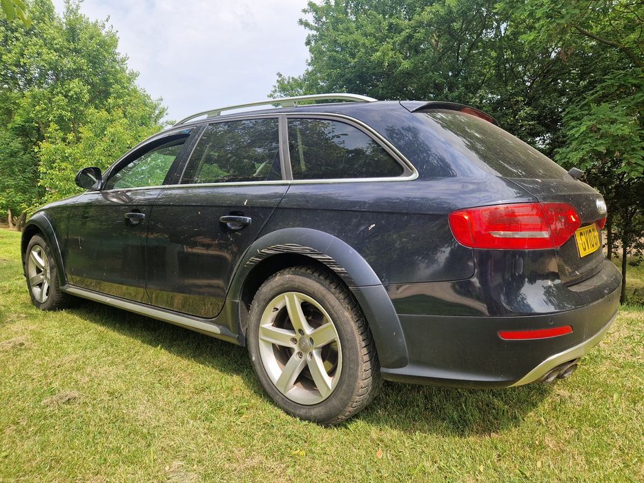 Dezmembrez Audi A4 Allroad / piese A4 b8 Allroad