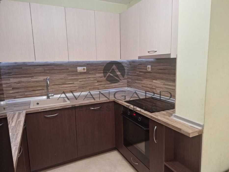 Продава се Двустаен апартамент в Пловдив, Кючук Париж - 74 кв.м за 1568 €/кв.м - Снимка #2