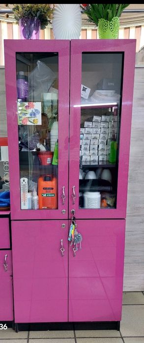 Продам шкаф для Салона