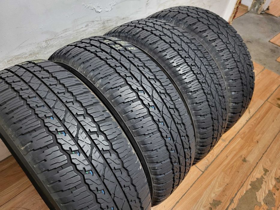 265/65/17  Bridgestone DOT4123 / джип