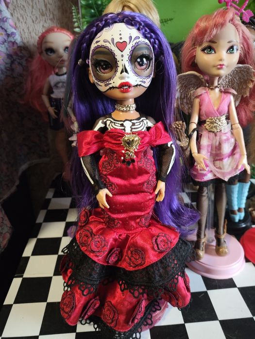 Рейнбоу хай rainbow high