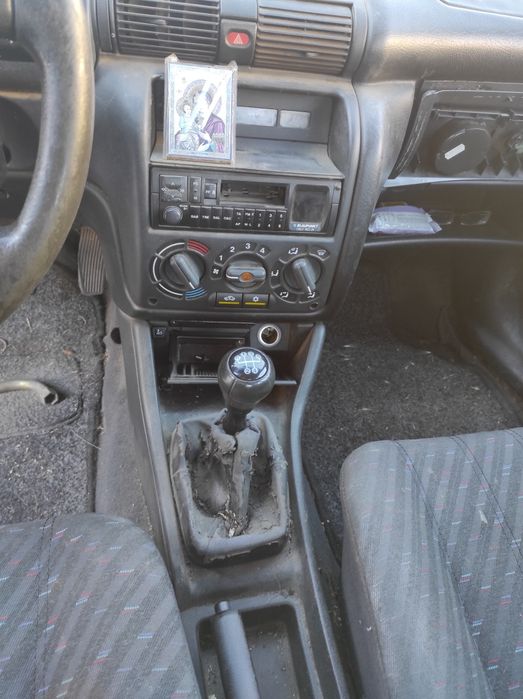 Продавам на части OPEL ASTRA 1.4 16V 95 г
