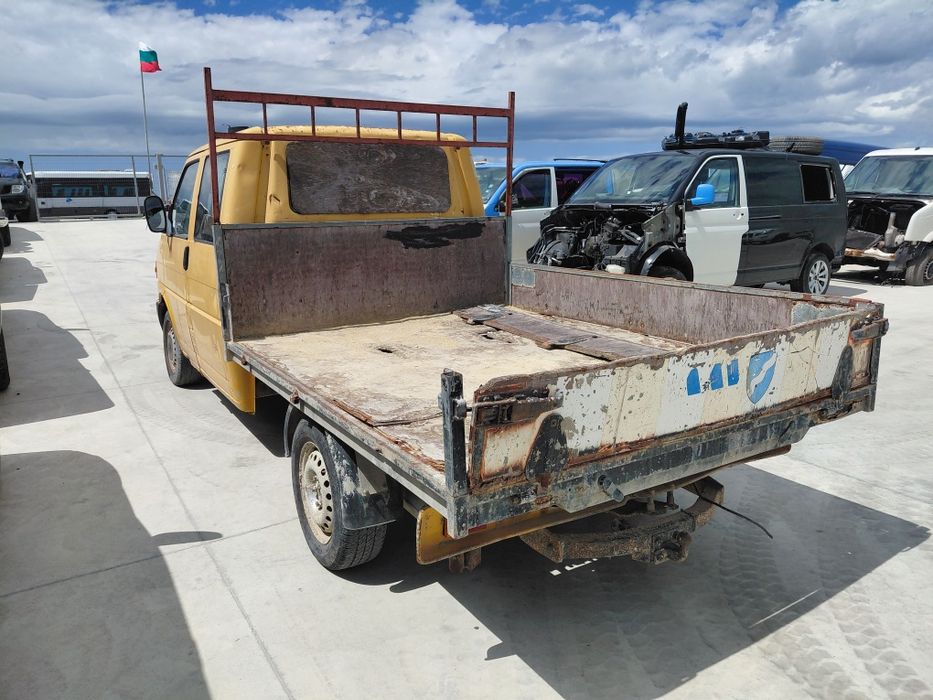 VW Transporter T4 2.4D 2.5TDI 1.9TD / Фолксваген Транспортер Т4 САМО НА ЧАСТИ