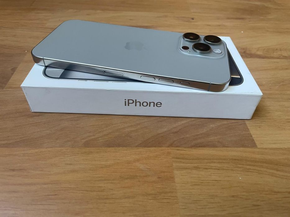 iPhone 16 Pro Max Titanium 256 GB