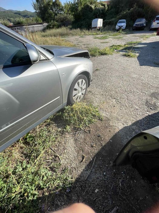 Audi. A4 b6 131 k.c 2002g/На части